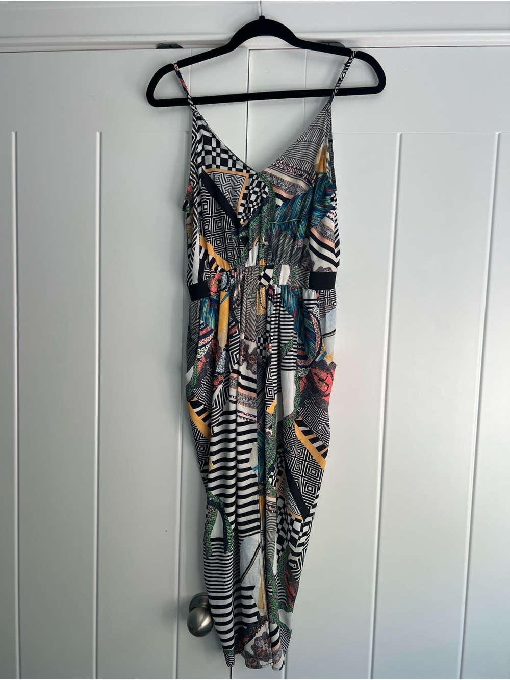 Abstract Print Spaghetti Strap Summer Dress in Multicolor, Cocktail